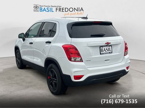 Used 2021 Chevrolet Trax LS w/ Tint and Cruise Package image 3