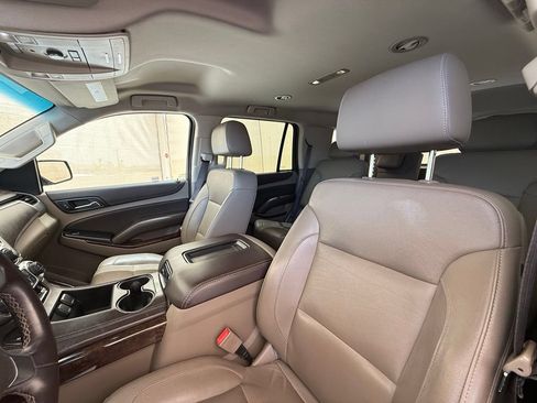 Used 2019 Chevrolet Tahoe LT RWD image 18