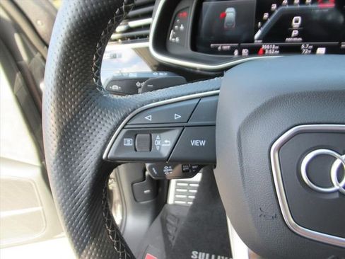 Used 2022 Audi SQ7 Prestige image 18
