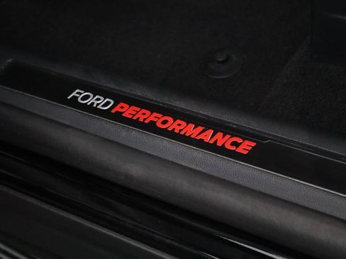 Used 2025 Ford Explorer ST AWD/4WD image 15