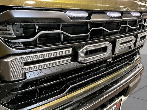 Used 2025 Ford F150 Raptor AWD/4WD image 28