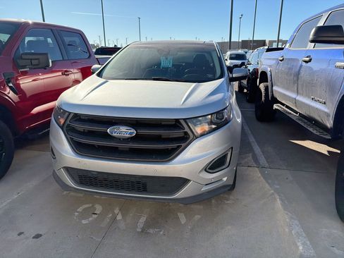 Used 2018 Ford Edge Sport w/ Equipment Group 401A image 2