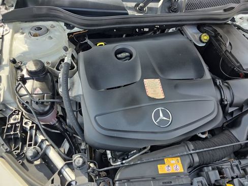 Used 2017 Mercedes-Benz CLA 250 image 30