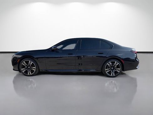 Used 2023 BMW 760i xDrive AWD/4WD image 5