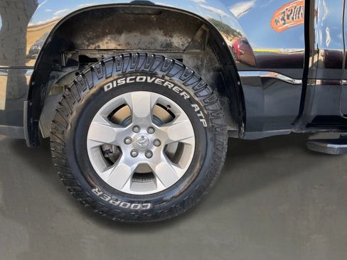 Used 2020 RAM 1500 Tradesman RWD image 12