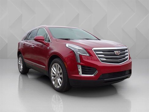 Used 2019 Cadillac XT5 Premium Luxury image 7