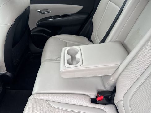 Used 2024 Hyundai Tucson Limited image 17