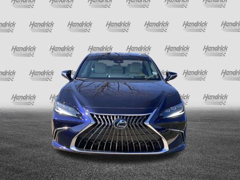 Used 2025 Lexus ES 350 Ultra Luxury image 3
