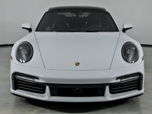 Used 2022 Porsche 911 Turbo S image 5