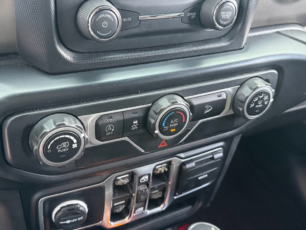 Used 2020 Jeep Wrangler Unlimited Sport S AWD/4WD image 17