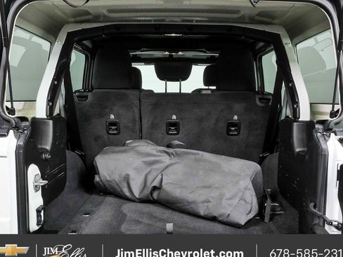 Used 2023 Jeep Wrangler Unlimited Sport AWD/4WD image 28