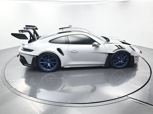 Certified 2025 Porsche 911 GT3 RS RWD image 45