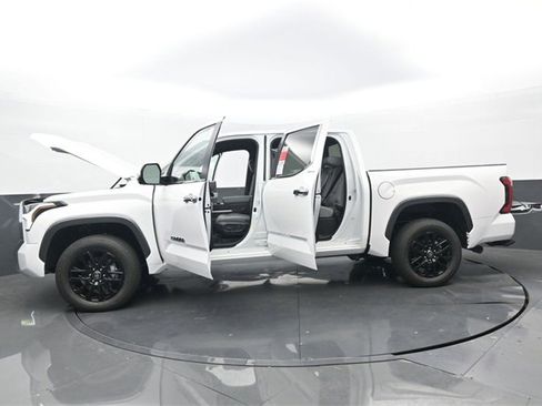 New 2026 Toyota Tundra Limited image 32