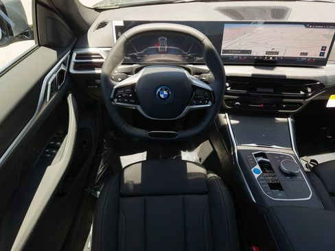 New 2026 BMW i4 eDrive40 w/ Parking Assistance Package RWD image 16