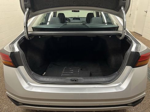 Used 2023 Nissan Altima 2.5 SV image 11