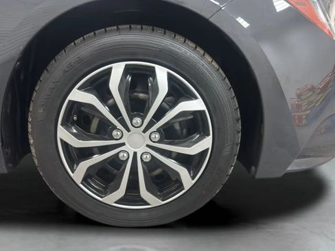 Used 2023 Toyota Corolla LE w/ Carpet Mat Package (TMS) FWD image 26