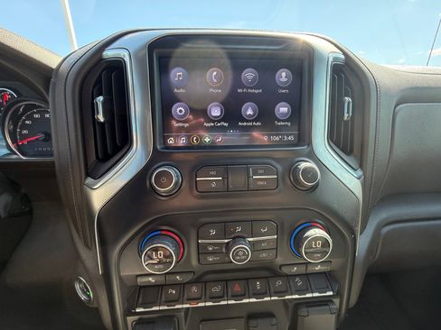 Used 2019 Chevrolet Silverado 1500 LT Trail Boss AWD/4WD image 27