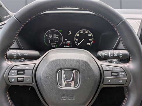 Used 2025 Honda CR-V Sport-L image 33