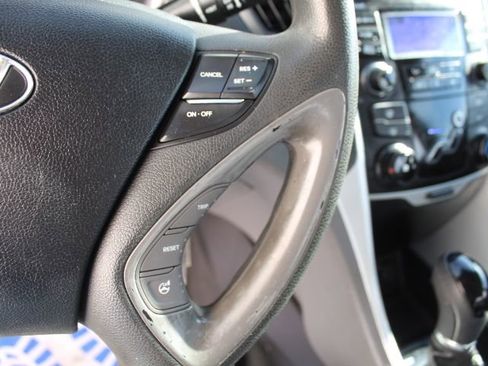 Used 2013 Hyundai Sonata GLS image 16