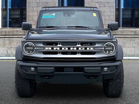 Certified 2024 Ford Bronco Big Bend w/ Sasquatch Package AWD/4WD image 3