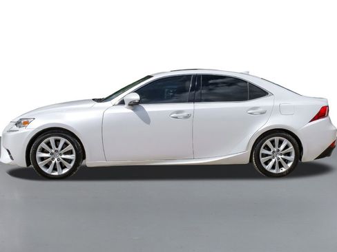 Used 2016 Lexus IS 200t RWD image 9