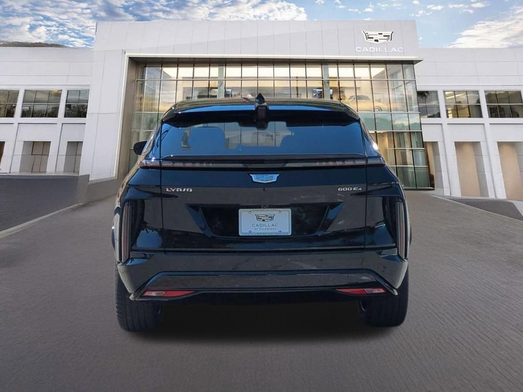 Used 2026 Cadillac Lyriq Sport AWD/4WD image 4