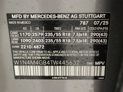 New 2026 Mercedes-Benz GLB 250 image 15