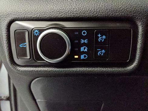 Certified 2023 Ford Explorer XLT w/ Class IV Trailer Tow Package image 14