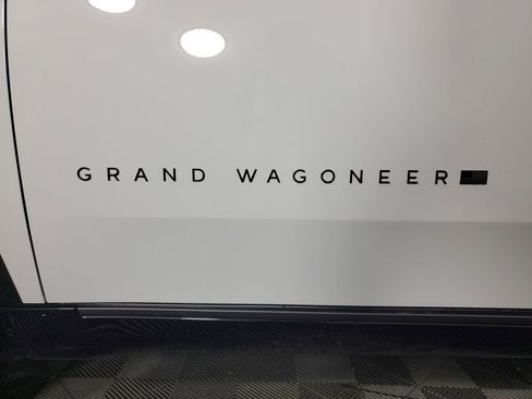 New 2026 Jeep Grand Wagoneer Limited image 11