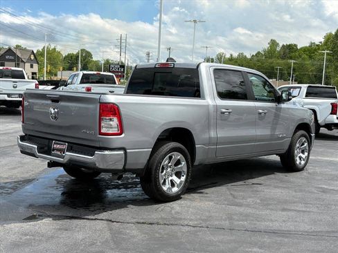 Used 2022 RAM 1500 Big Horn AWD/4WD image 3