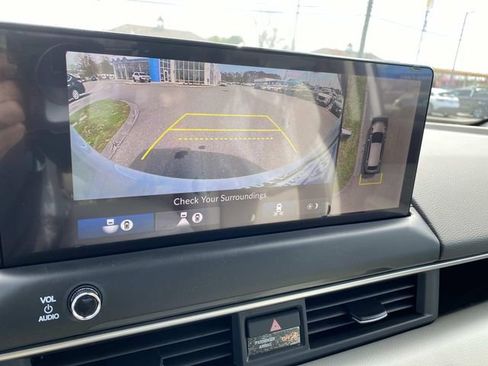 New 2026 Honda Pilot Touring image 22