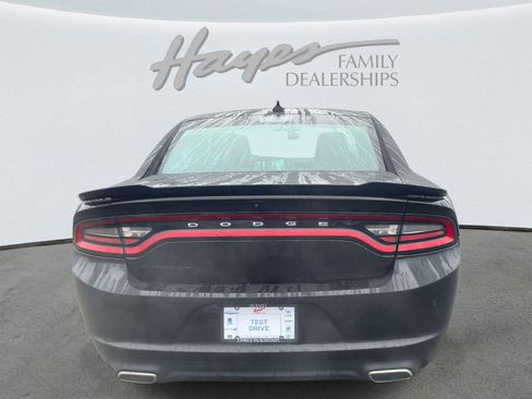 Used 2023 Dodge Charger SXT w/ Blacktop Package image 4