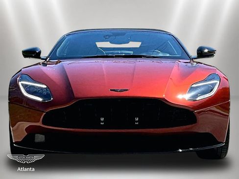 Used 2021 Aston Martin DB11 Volante RWD image 3