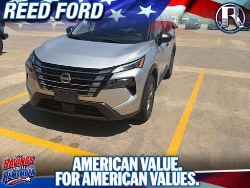 Used 2024 Nissan Rogue S AWD/4WD image 1