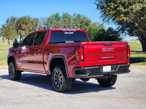 Certified 2024 GMC Sierra 1500 AT4X image 5