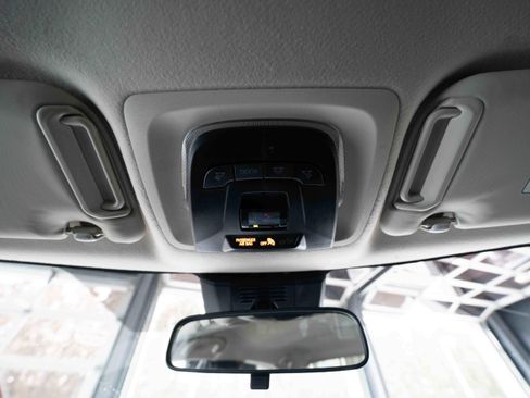 Used 2023 Toyota Corolla LE image 18