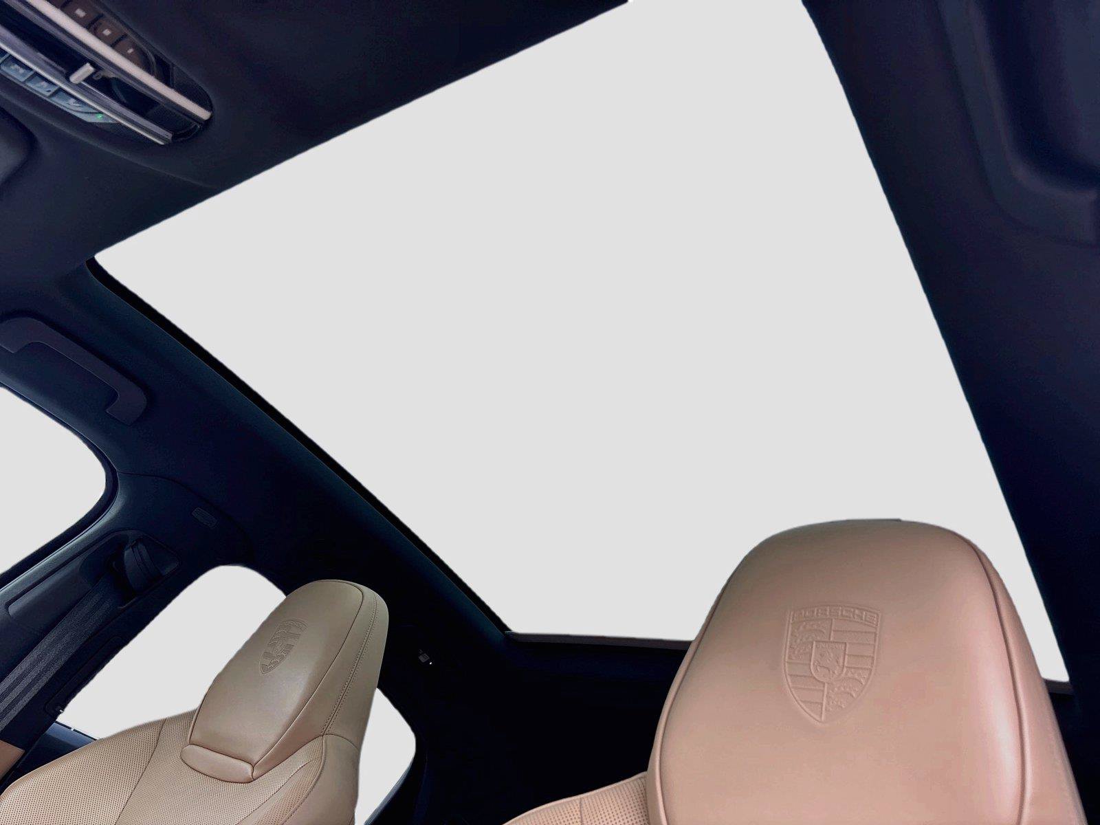 Used 2021 Porsche Cayenne Coupe AWD/4WD image 27