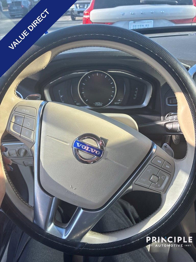 Used 2015 Volvo XC60 T6 AWD/4WD image 6