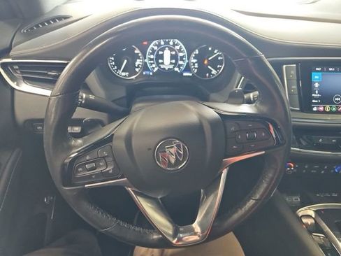 Used 2024 Buick Enclave Premium image 11