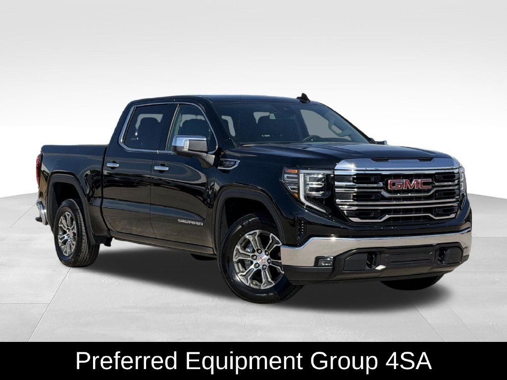 Used 2026 GMC Sierra 1500 SLT RWD image 2