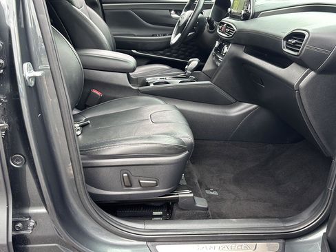 Used 2020 Hyundai Santa Fe Limited AWD/4WD image 18