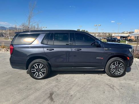 Used 2023 GMC Yukon AT4 w/ AT4 Premium Package image 10