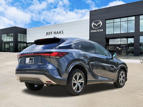 Used 2024 Lexus RX 350 Premium w/ Convenience Package FWD image 3