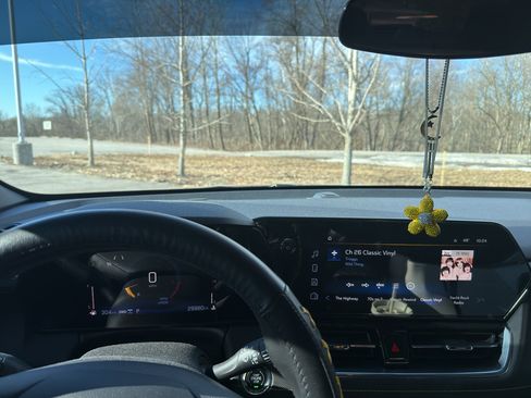 Used 2024 Chevrolet TrailBlazer ACTIV w/ Driver Confidence Package image 10