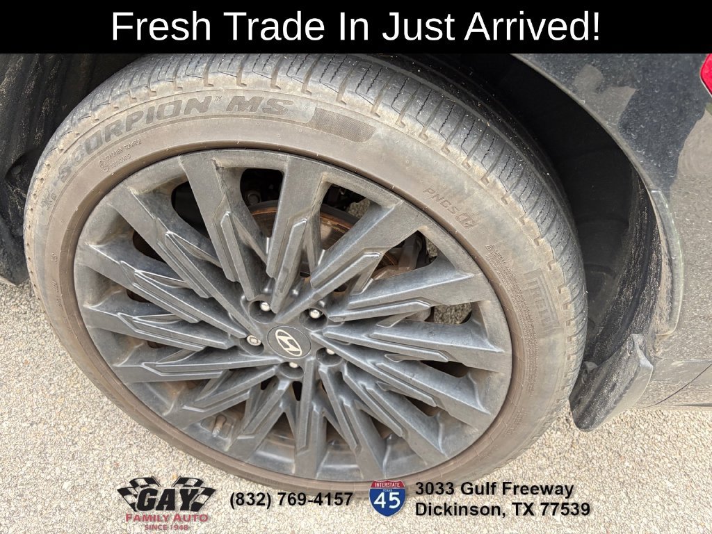 Used 2025 Hyundai Santa Fe Calligraphy AWD/4WD image 6