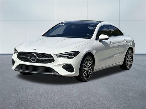 Used 2024 Mercedes-Benz CLA 250 4MATIC image 9