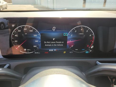 Used 2025 Mercedes-Benz CLA 250 4MATIC image 28