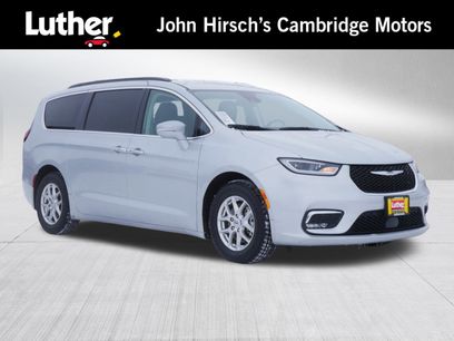 Certified 2022 Chrysler Pacifica Touring-L