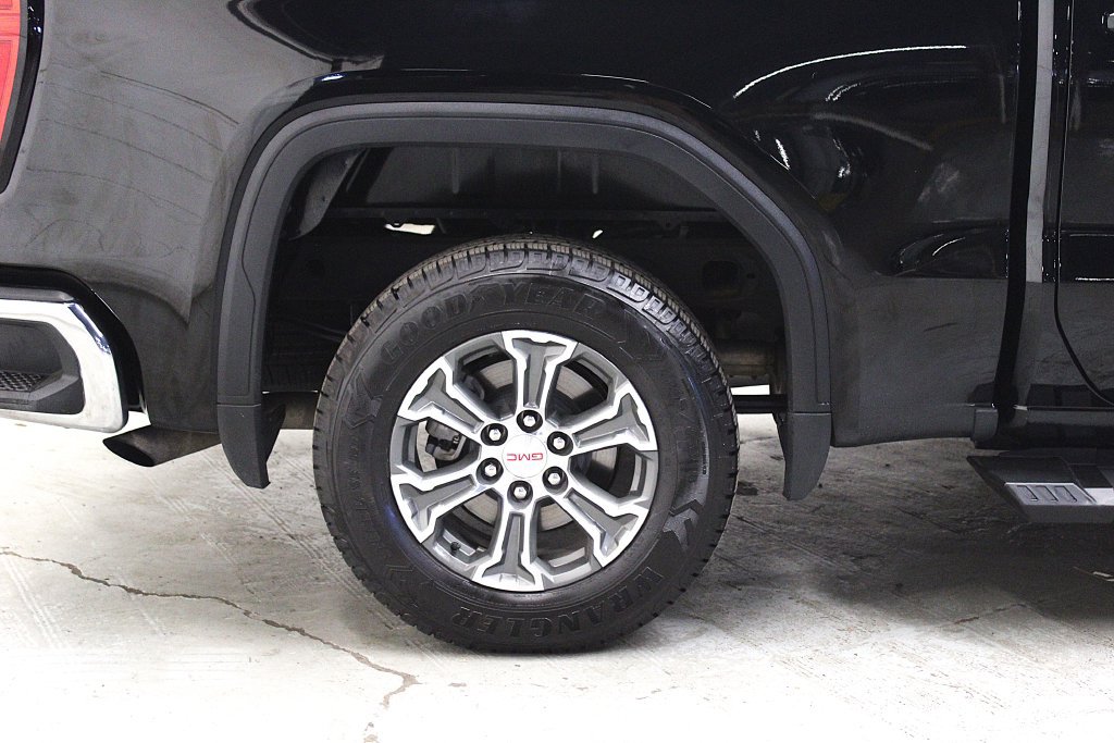 Used 2023 GMC Sierra 1500 SLE AWD/4WD image 37