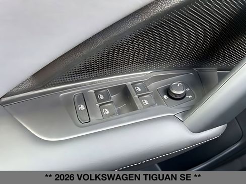 New 2026 Volkswagen Tiguan SE AWD/4WD image 30